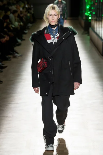 Look 21